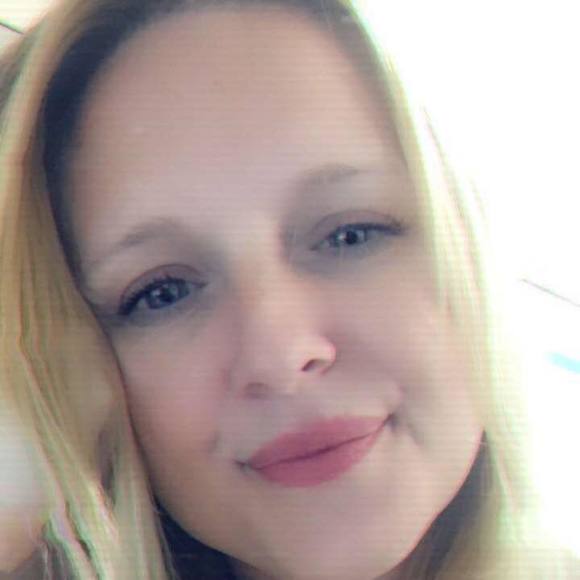 Meet your Posher, Anne - Picture 1 of 1